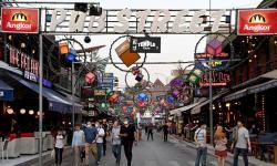 Di Balik Minimnya Angka COVID-19 di Kamboja