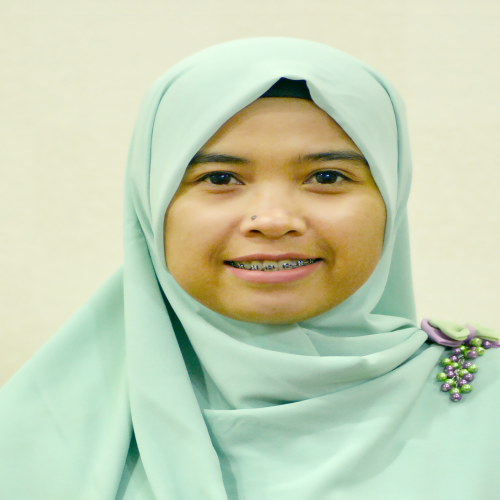 Agis Rusmiati, S.E. : Kasubbag Administrasi 