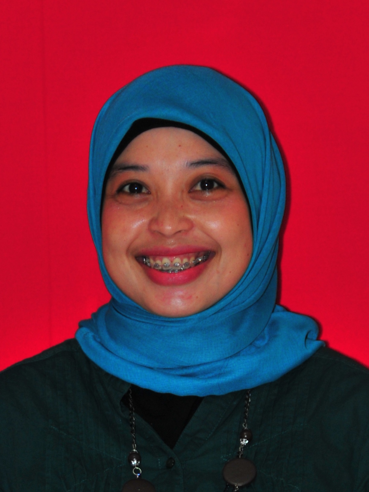 Indri Badria Adilina